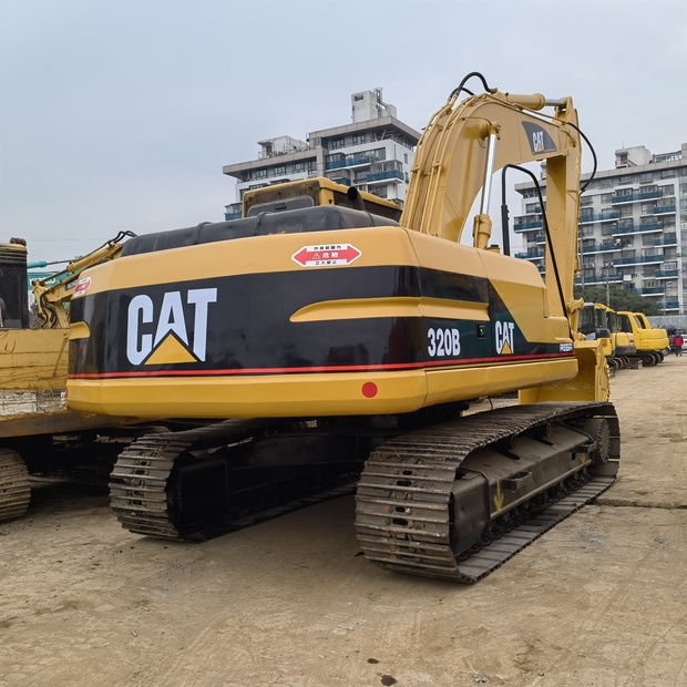2015 Caterpillar 320B-45885640