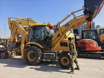 صورة ل لوادر حفارة 2024 جيه سي بي 3CX للبيع في الصّين