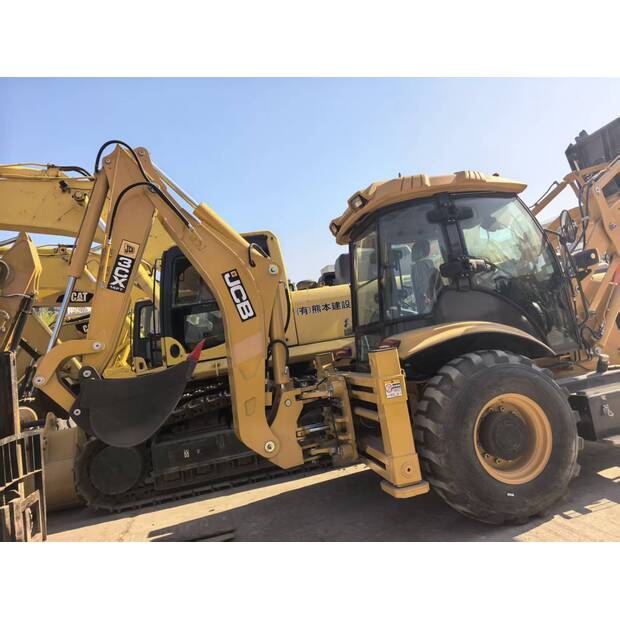 2024 جيه سي بي 3CX-45885664