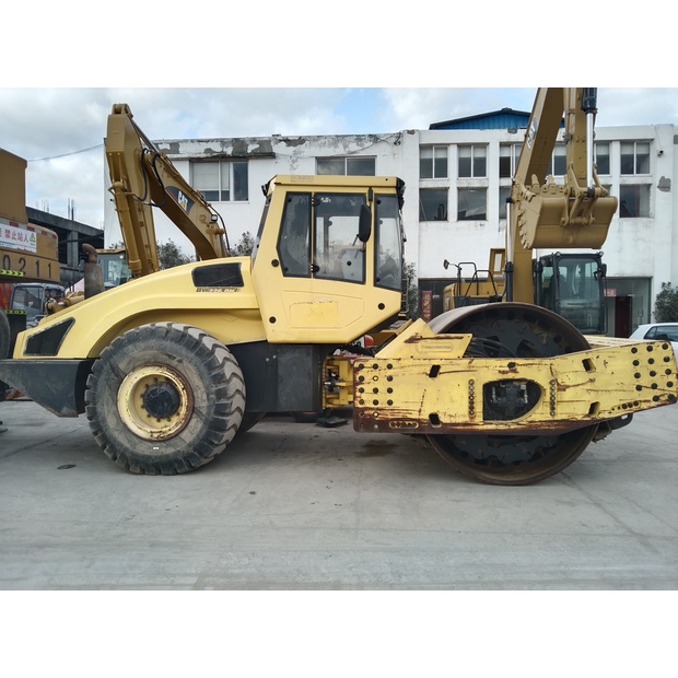 2017 بوماج BW 226DH-4-45885671