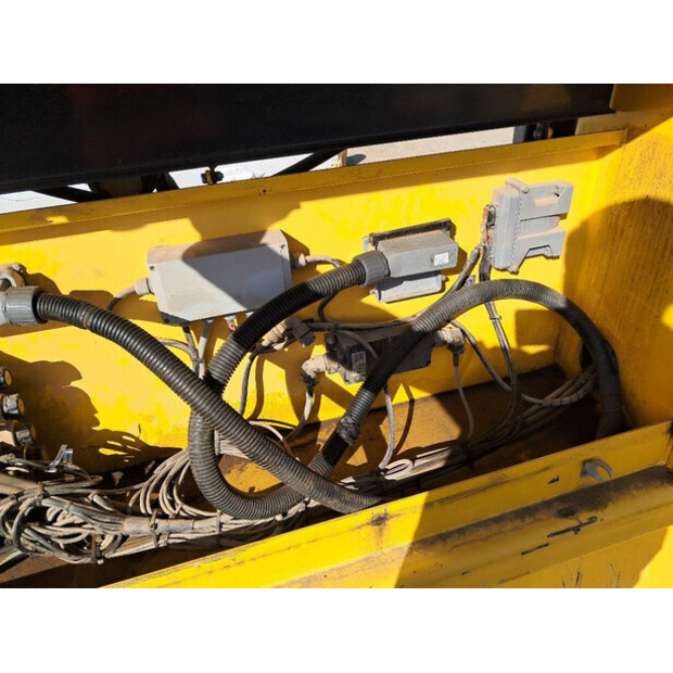 2021 هاركون LEVELLER LB2400/65-45885828