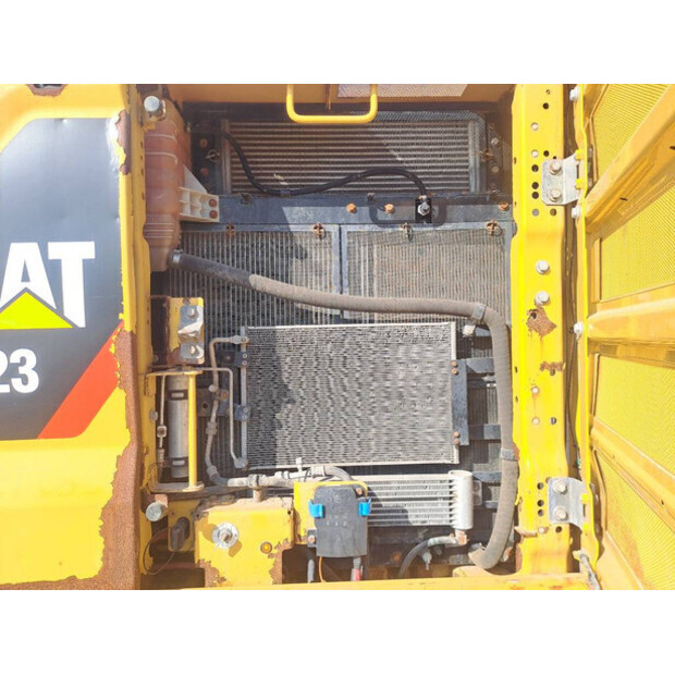 2018 Caterpillar 323-45885877