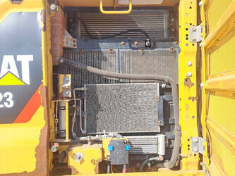 2018-caterpillar-323-1430180-45885877