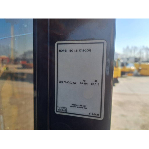 2018 Caterpillar 323-45885889