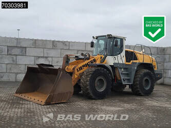 Image for WHEEL LOADERS 2015 Liebherr L576