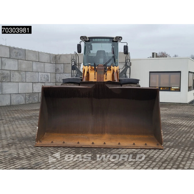 2015 ليبهير L576-45886212