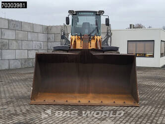 2015-liebherr-l576-1392533-45886212