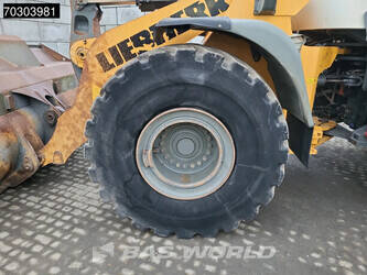2015-liebherr-l576-1392533-45886232