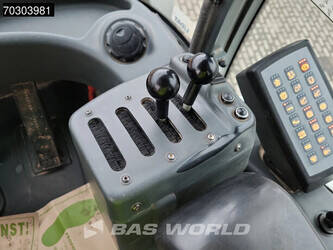 2015-liebherr-l576-1392533-45886245