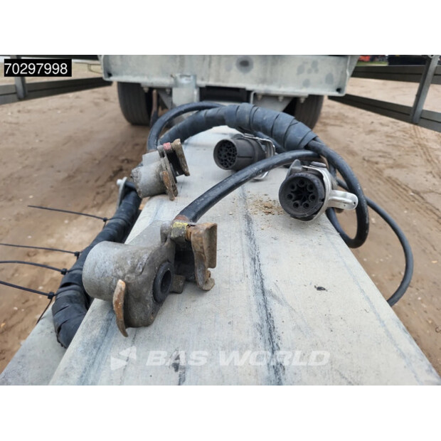 2018 ويكون OTHERS-45887913