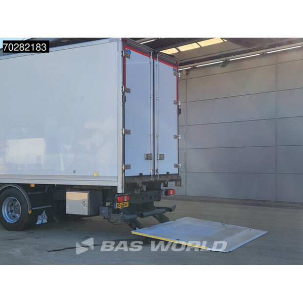 2016 Mercedes-Benz Antos 1824-45887971