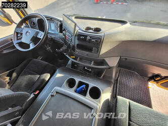 2013-mercedes-benz-atego-1324-1379766-45888083