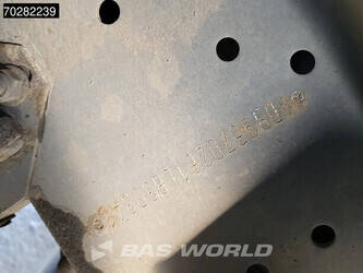 2013-mercedes-benz-atego-1324-1379766-45888098