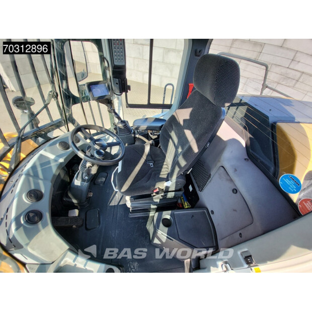 2017 Liebherr L550-45888904