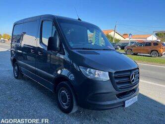 2020-mercedes-benz-sprinter-1430495-45903287