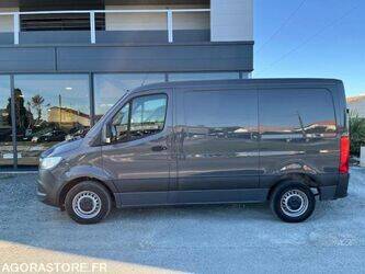 2020-mercedes-benz-sprinter-1430495-45903288