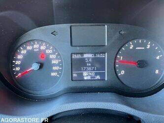 2020-mercedes-benz-sprinter-1430495-45903297