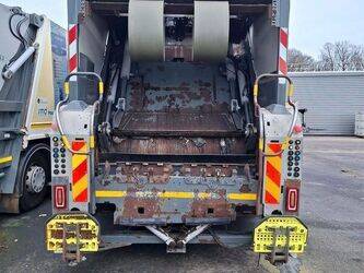 2016-renault-d-wide-1430496-45903309