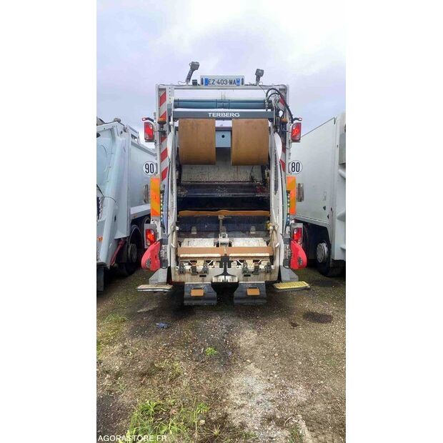 2018 رينو D WIDE-45903505