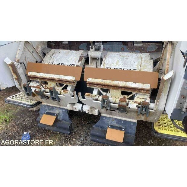 2018 رينو D WIDE-45903512