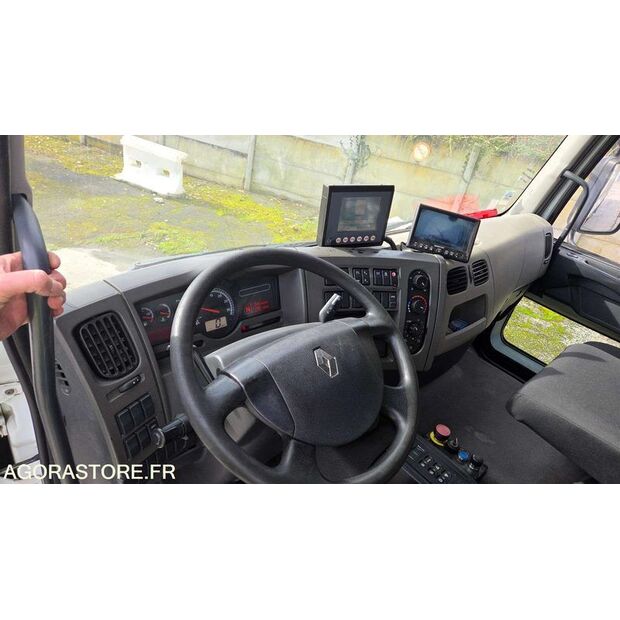 2012 Renault PREMIUM-45903534