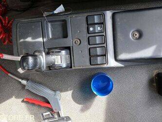 2012-renault-premium-1430507-45903541