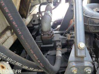 2012-renault-premium-1430507-45903550