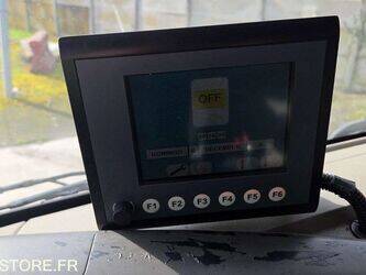 2012-renault-premium-1430507-45903554