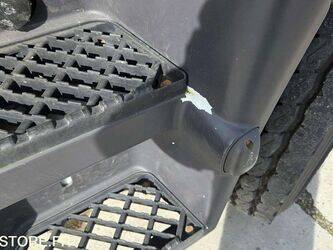 2012-renault-premium-1430507-45903558