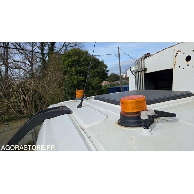 2012 Renault PREMIUM-45903568