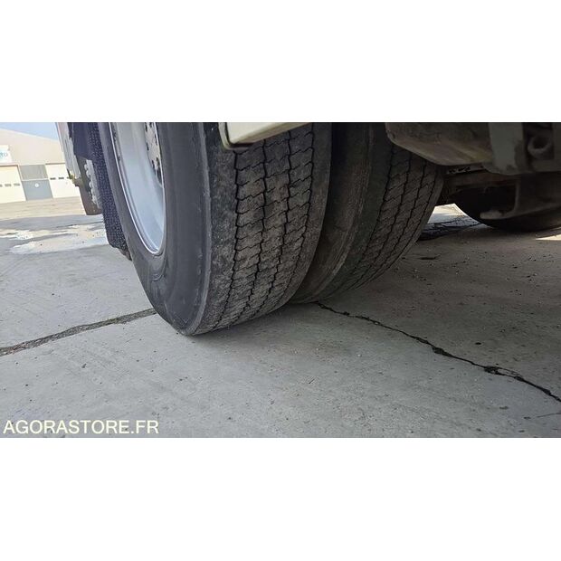 2012 Renault PREMIUM-45903570