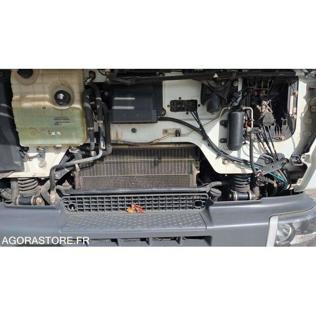 2012 Renault PREMIUM-45903576