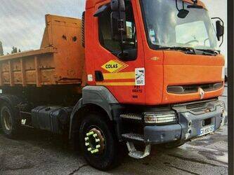 Image for TRUCKS 2001 Renault Kerax