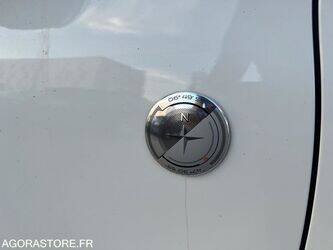 2016-peugeot-2008-1430514-45903669