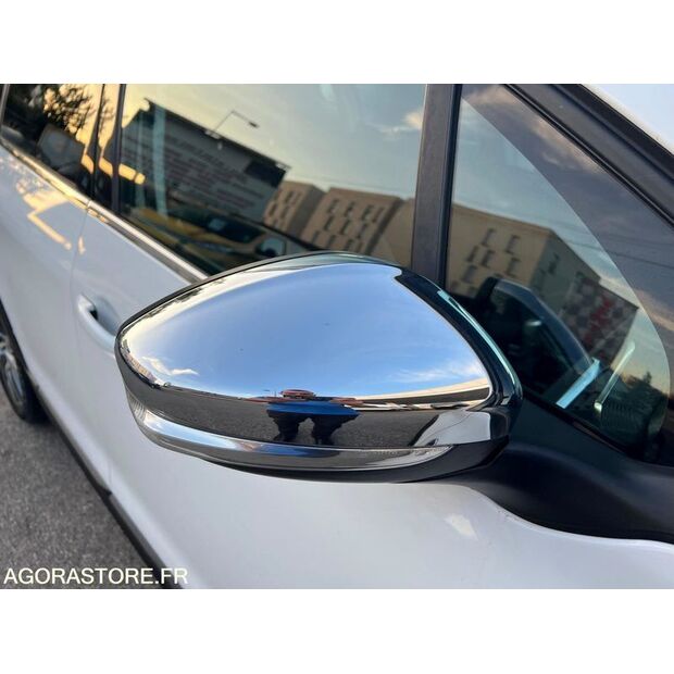 2016 Peugeot 2008-45903670