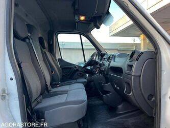 2019-renault-master-1430521-45903789