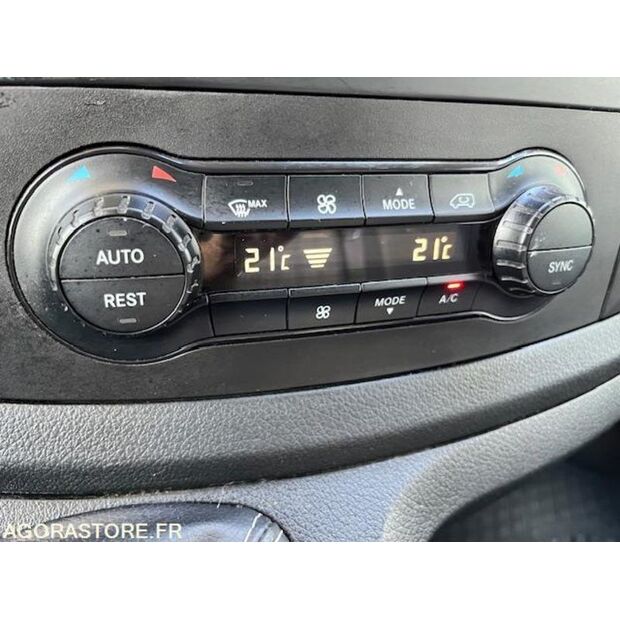 2018 Mercedes-Benz Vito-45903807