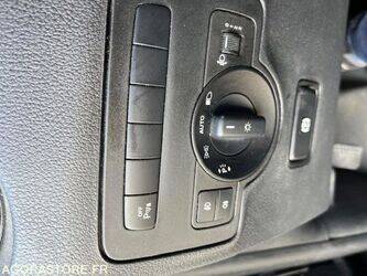 2018-mercedes-benz-vito-1430522-45903822