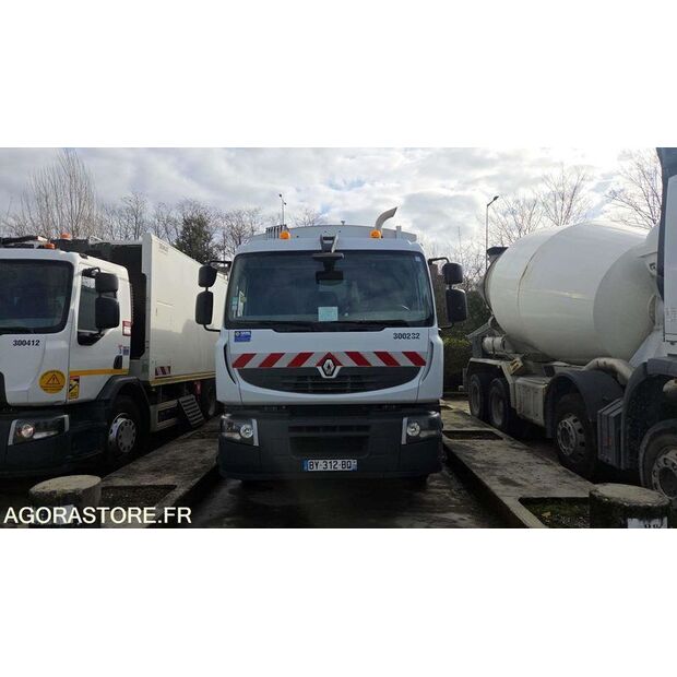 2011 Renault PREMIUM-45903836