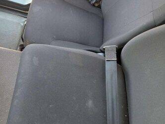 2011-renault-premium-1430524-45903860