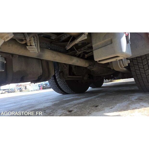 2011 Renault PREMIUM-45903865