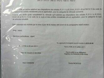 2011-renault-premium-1430524-45903896