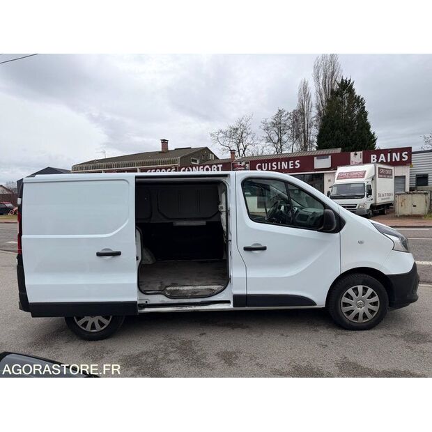 2017 رينو Trafic-45903900