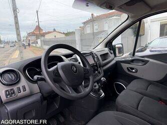 2017-renault-trafic-1430525-45903907