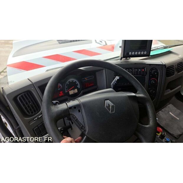 2011 Renault PREMIUM-45904027