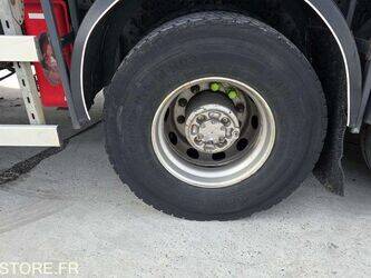 2011-renault-premium-1430531-45904028