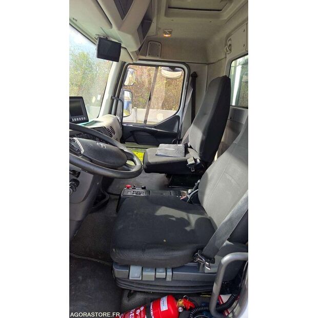 2011 Renault PREMIUM-45904034