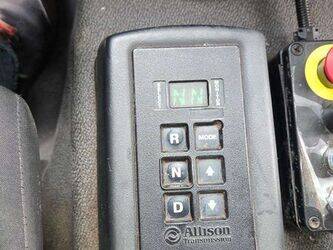 2011-renault-premium-1430531-45904056