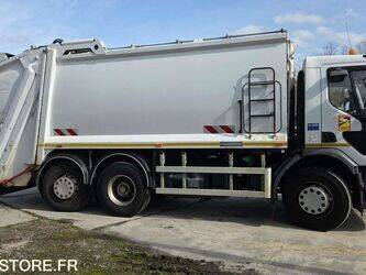 2011-renault-premium-1430531-45904068