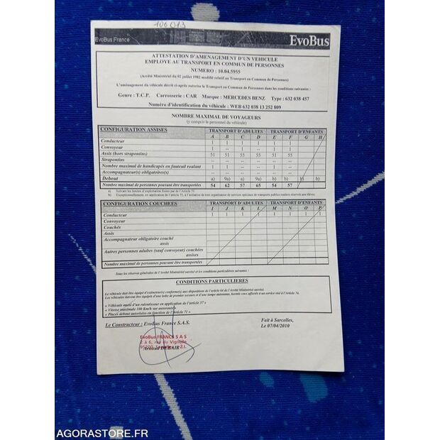 2010 Mercedes-Benz-45904077